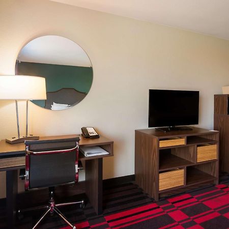 ביסמרק Best Western Roosevelt Place מראה חיצוני תמונה