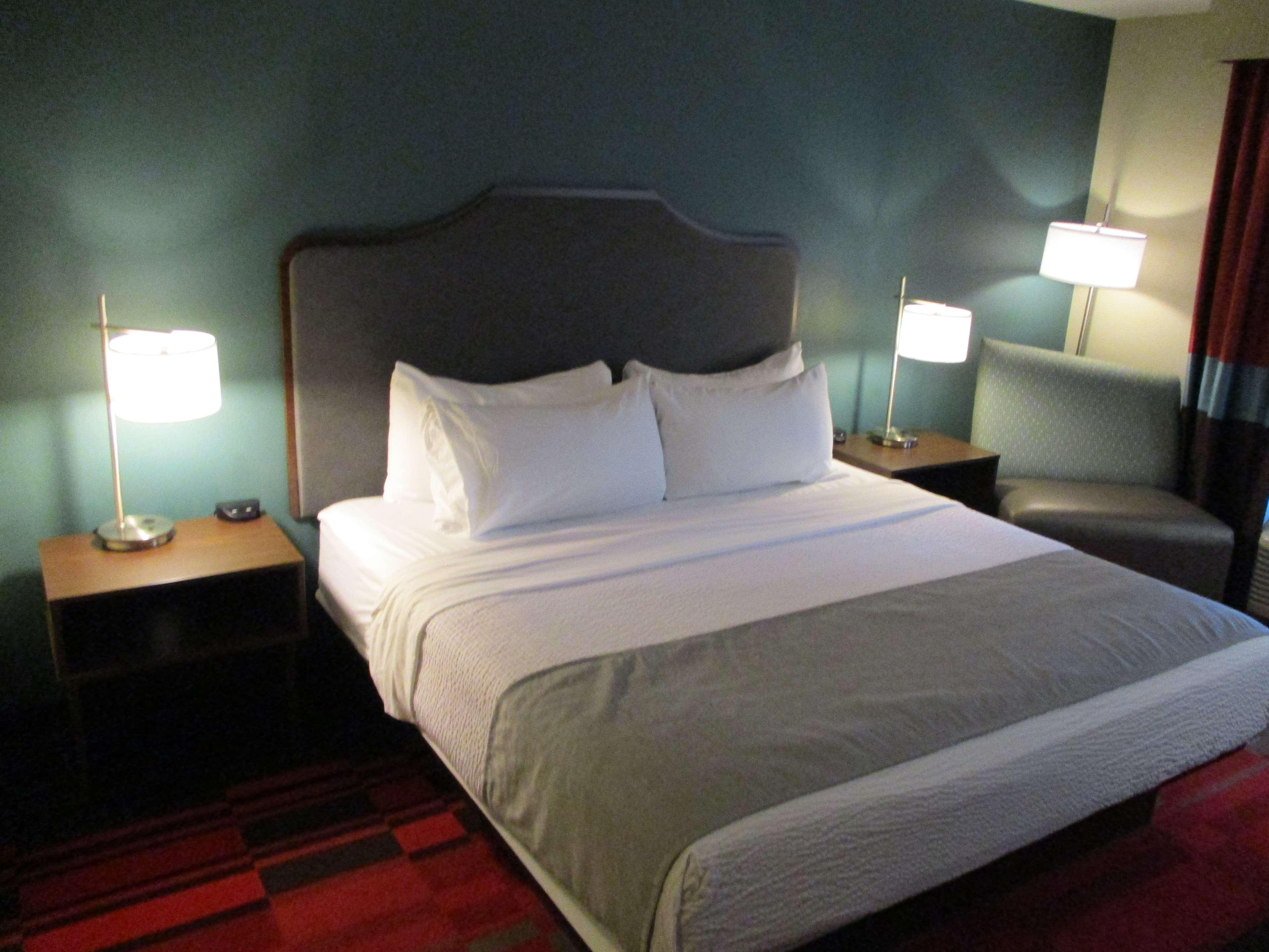 ביסמרק Best Western Roosevelt Place מראה חיצוני תמונה