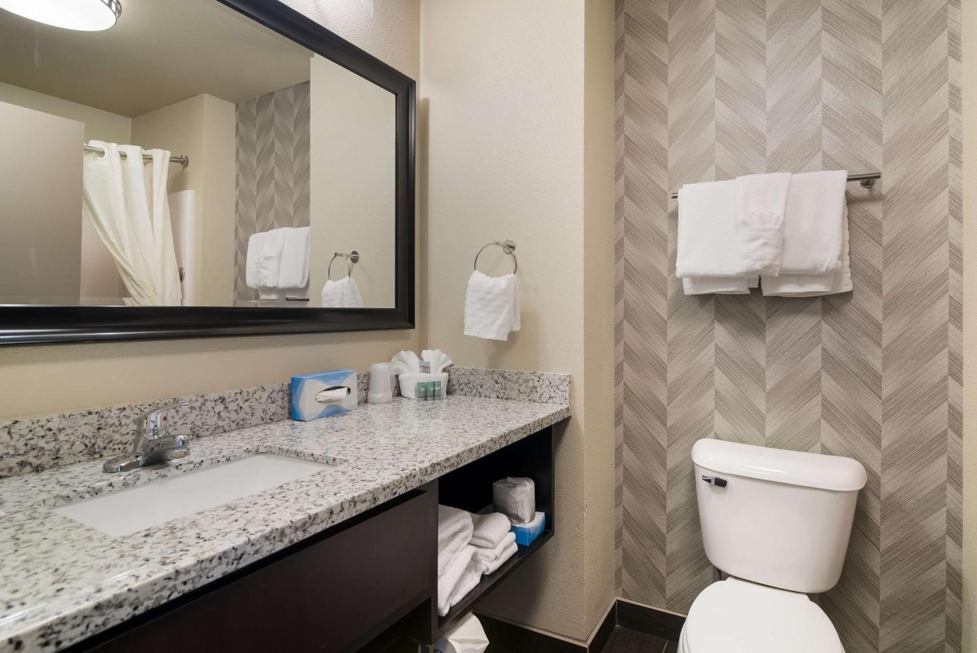 ביסמרק Best Western Roosevelt Place מראה חיצוני תמונה