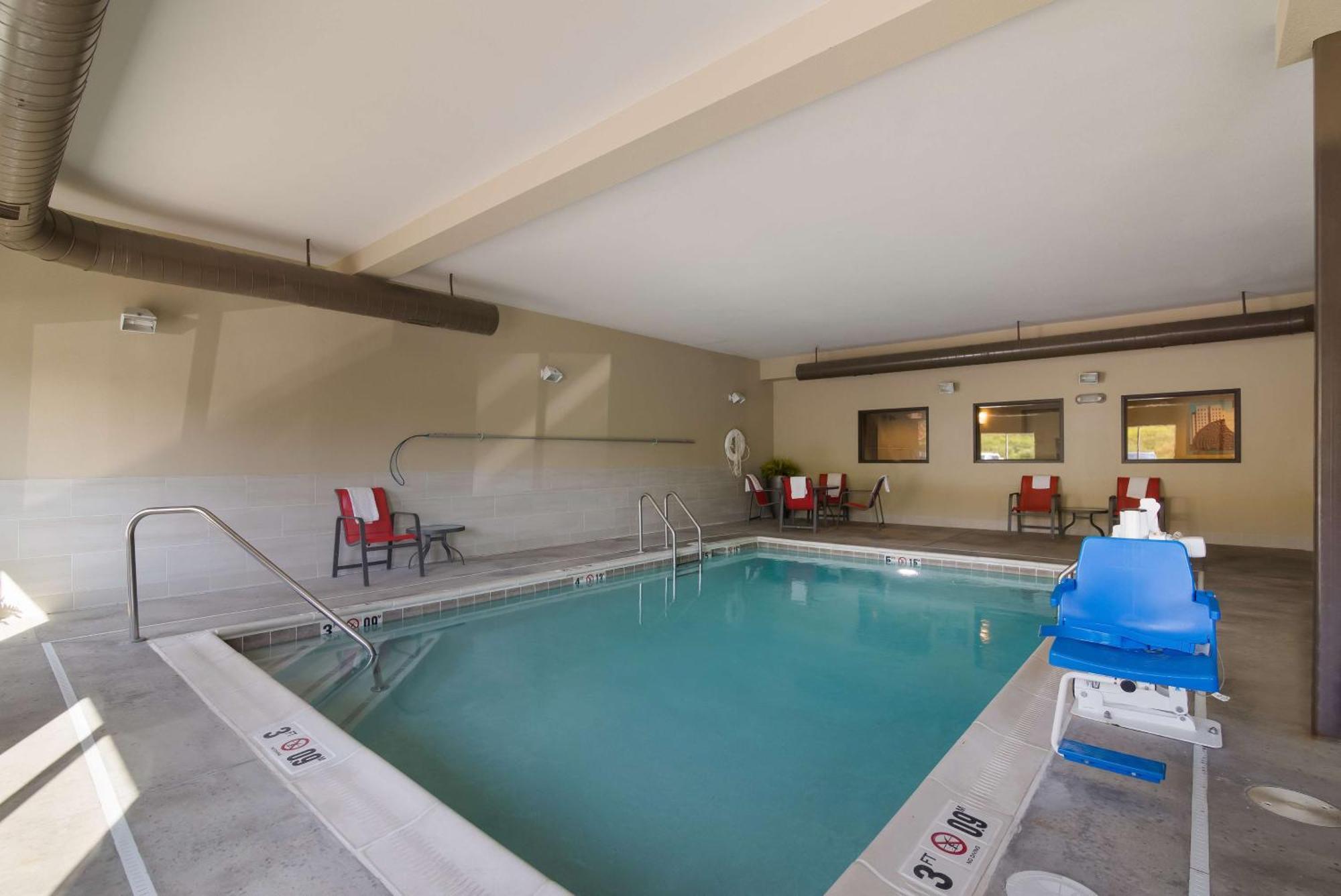 ביסמרק Best Western Roosevelt Place מראה חיצוני תמונה