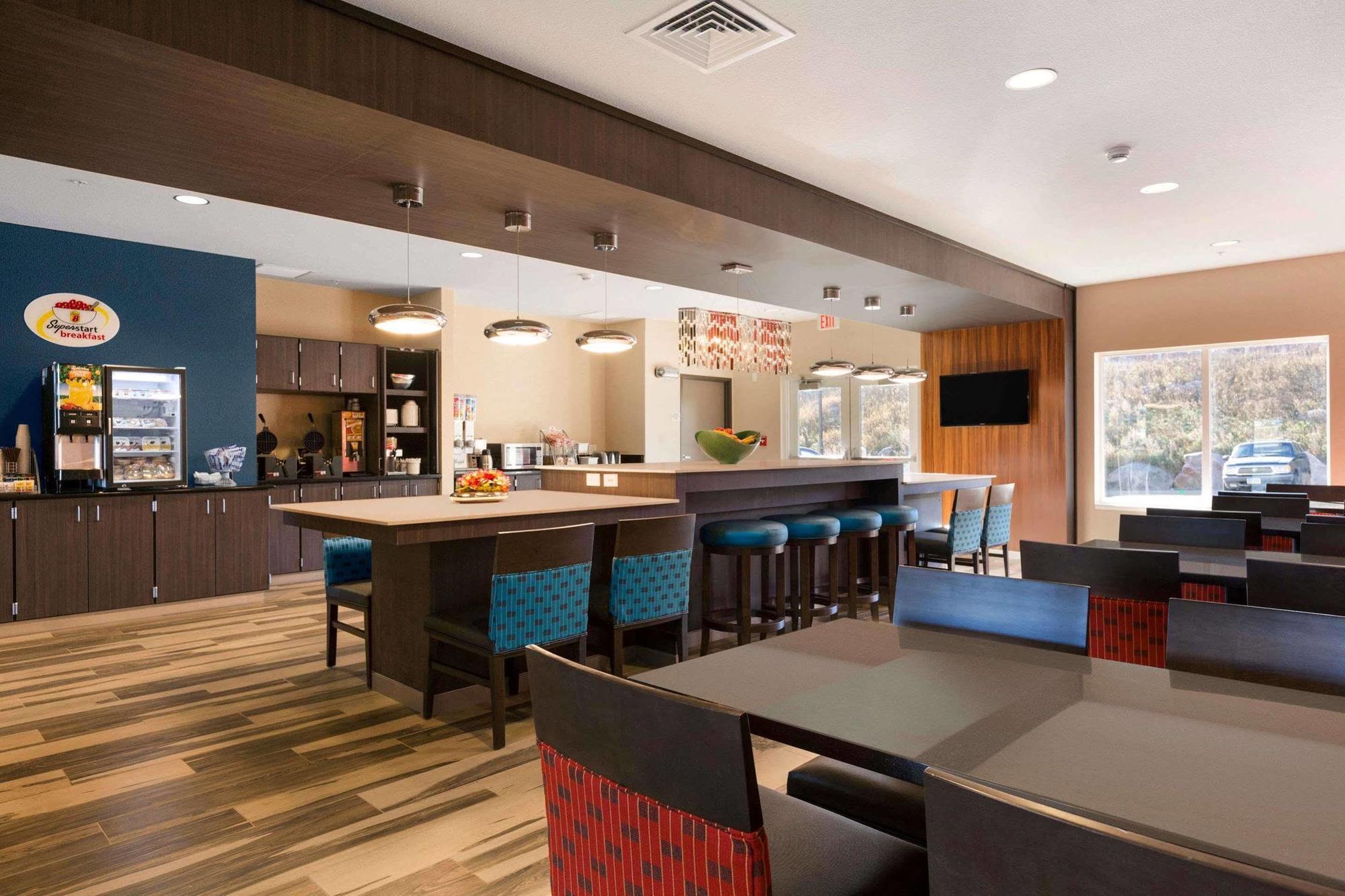 ביסמרק Best Western Roosevelt Place מראה חיצוני תמונה